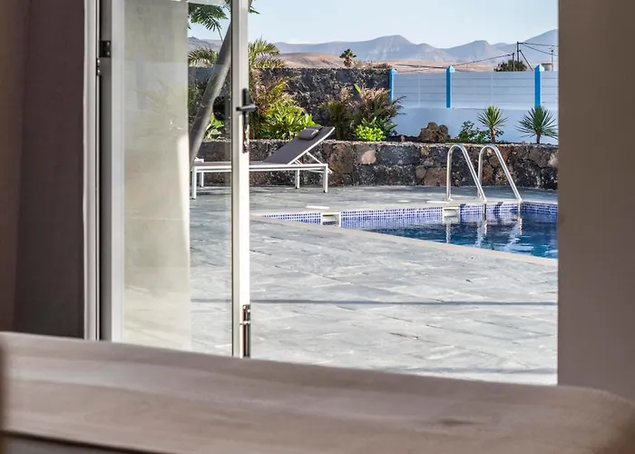 Casa Fatima With Heated Pool And Jacuzzi Lajares