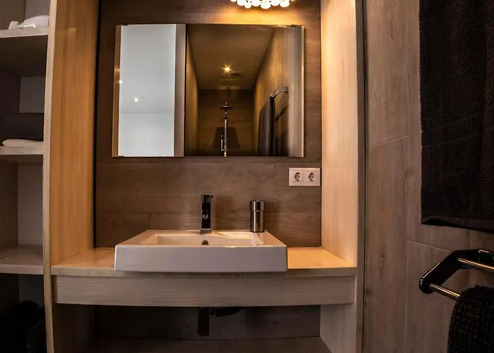 Casa Fatima With Heated Pool And Jacuzzi Villa *